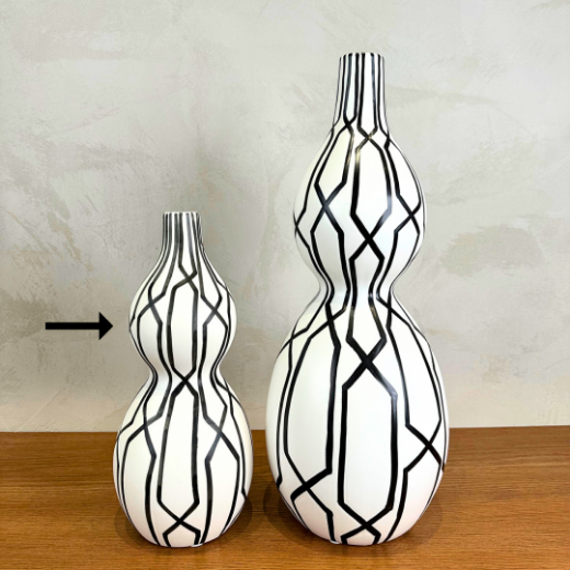 Picture of Gossam Vase M