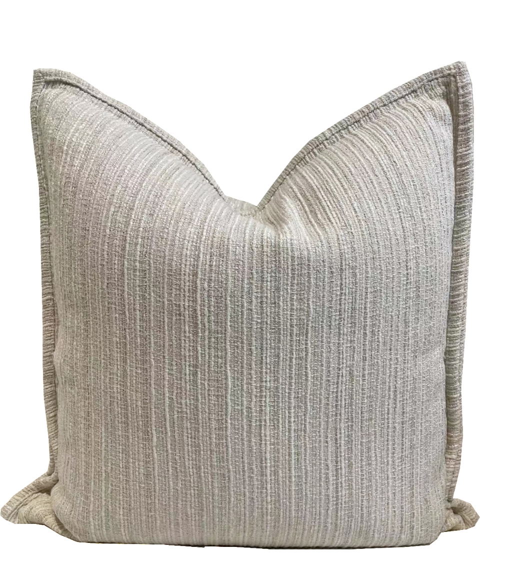 Picture of Cind Pillow White