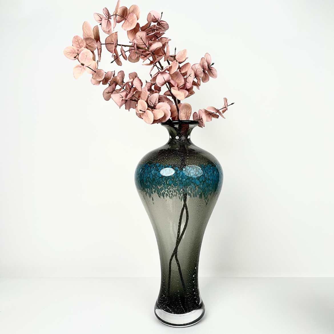 Picture of Tulip Vase Large